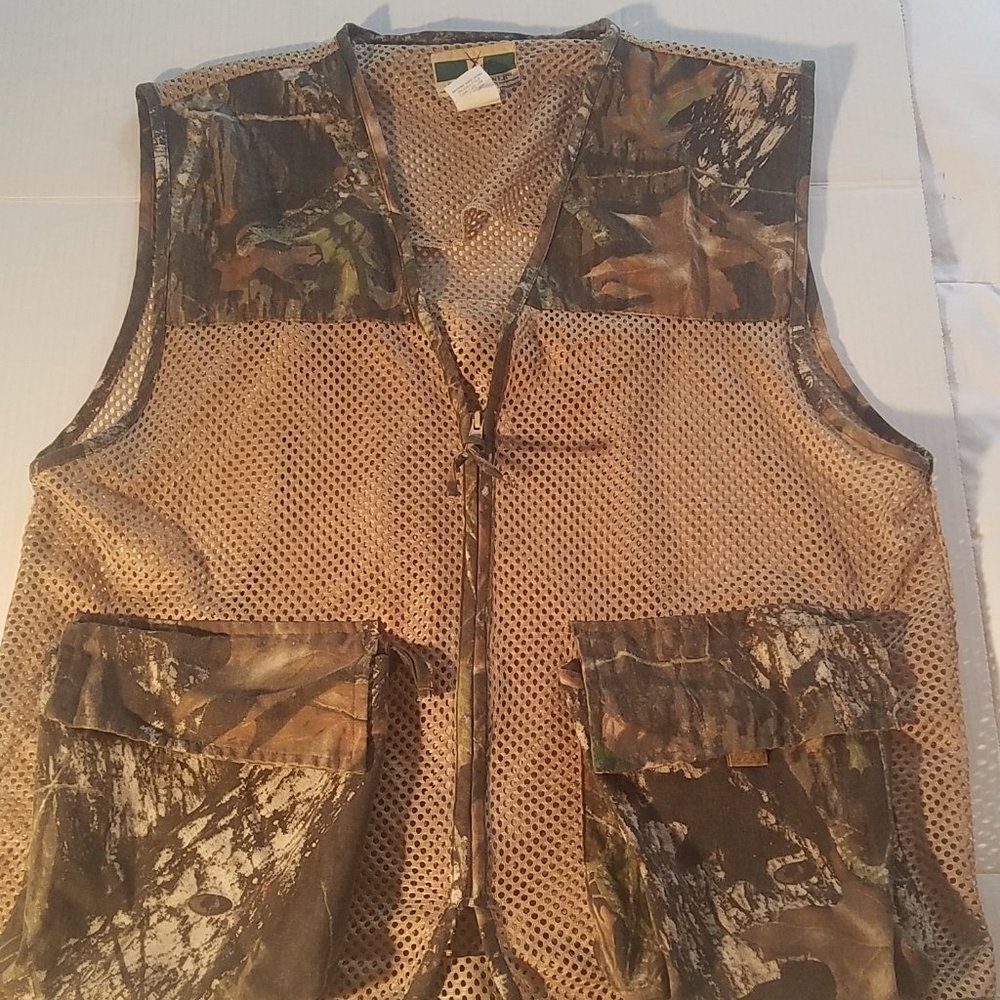VTG Game Winner Sportswear Mesh Camo Hunting Fishing Vest, Size L/XL